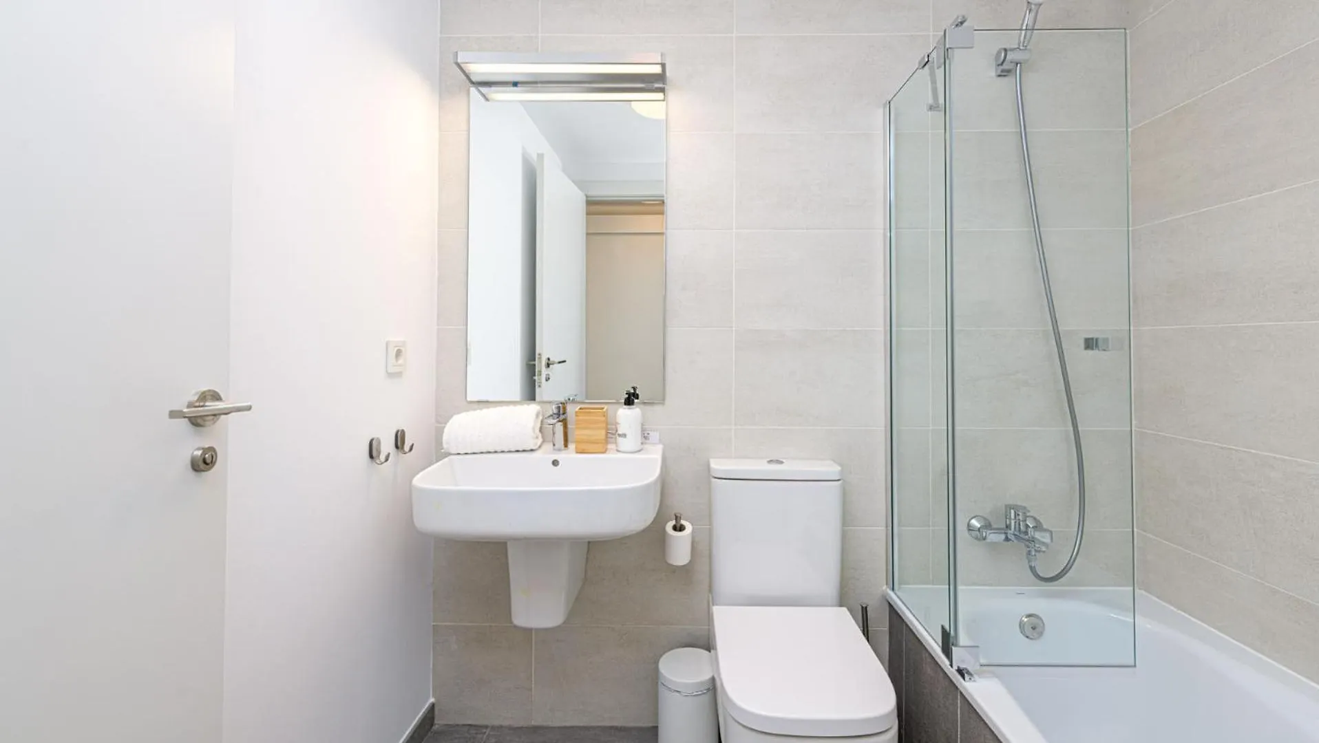 Maritimo Apartment In Malaga By Solaga Holiday Homes Spain