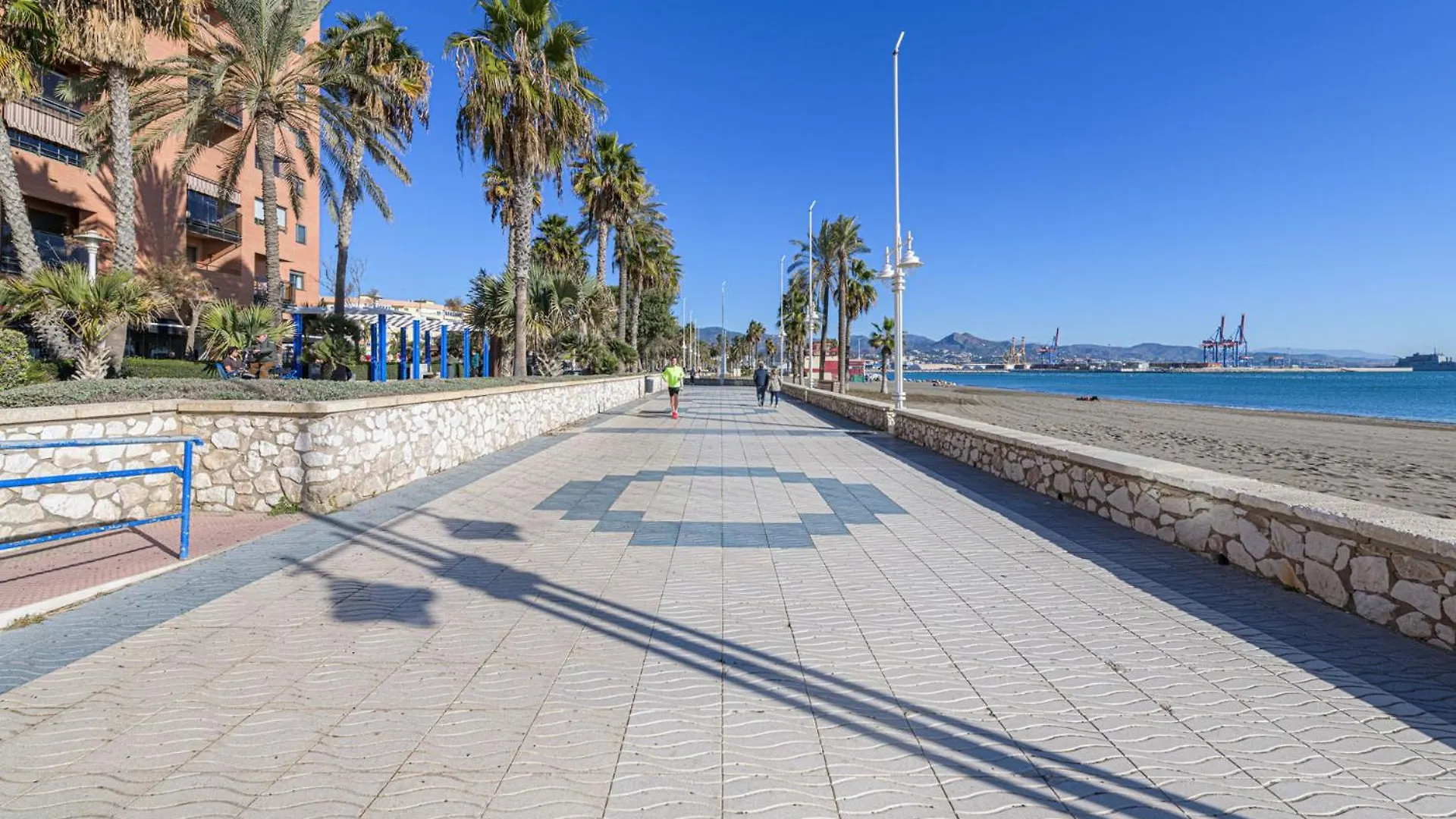 Maritimo Apartment In Malaga By Solaga Holiday Homes