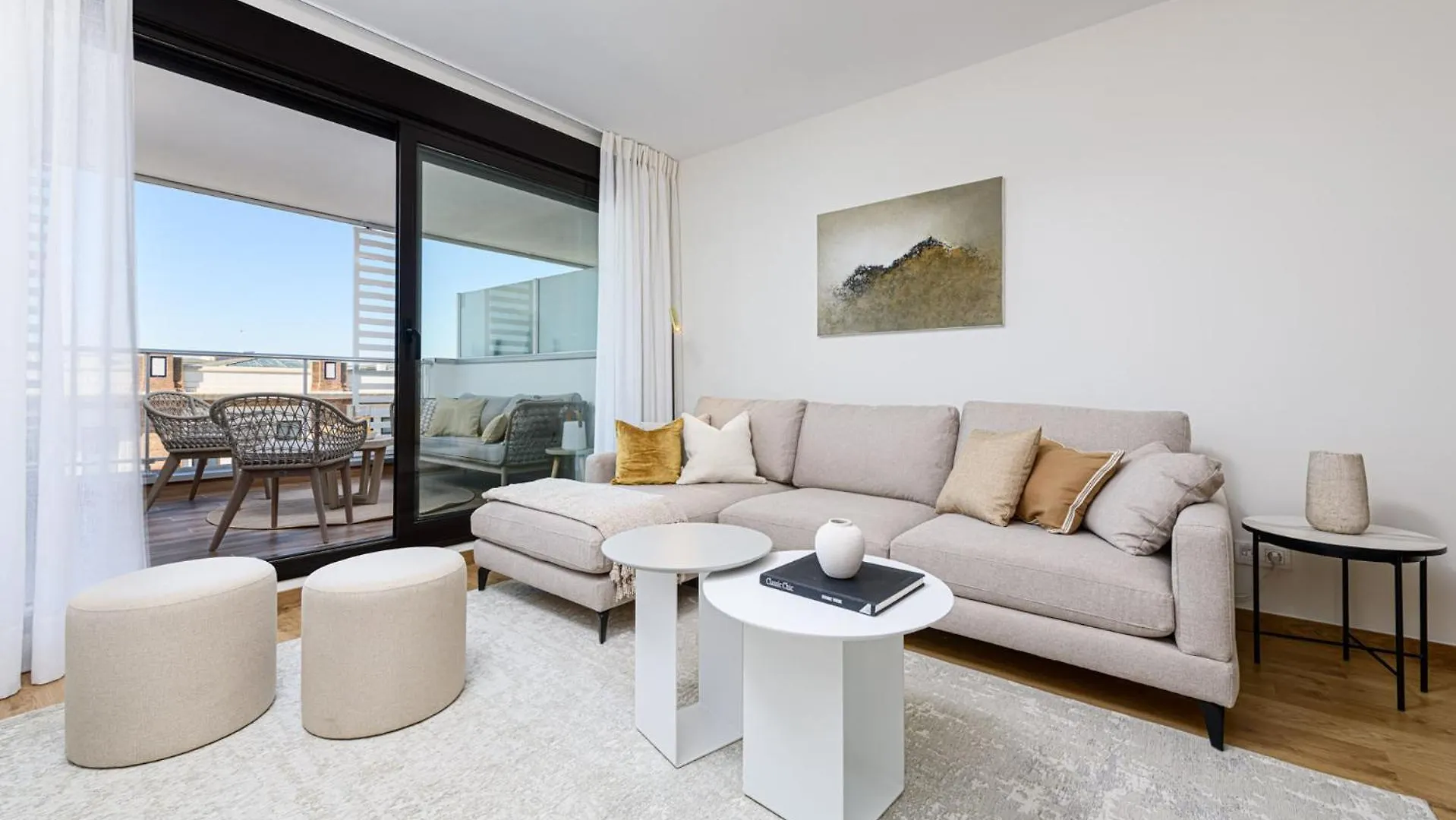 Maritimo Apartment In Malaga By Solaga Holiday Homes